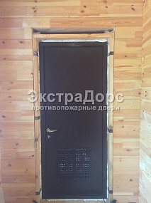 Противопожарные двери с решеткой от производителя в Можайске  купить